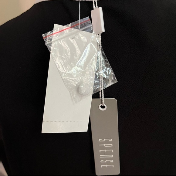 NWT~Spense~Blouse~Size XL-Sleeveless~Black with White Trim - Picture 11 of 12